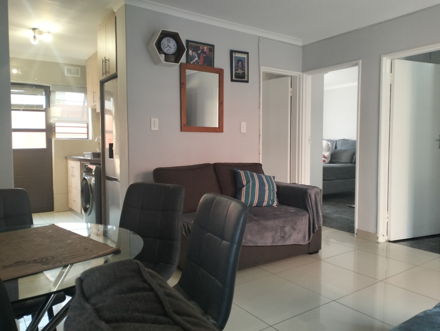 2 Bedroom Property for Sale in Wynberg Western Cape